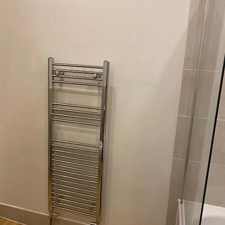 I&J Suites Лондон Екстер'єр фото